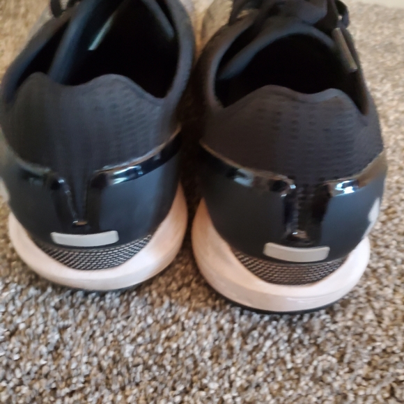 Under Armour Hovr Sonic Running Shoes - Picture 3 of 6
